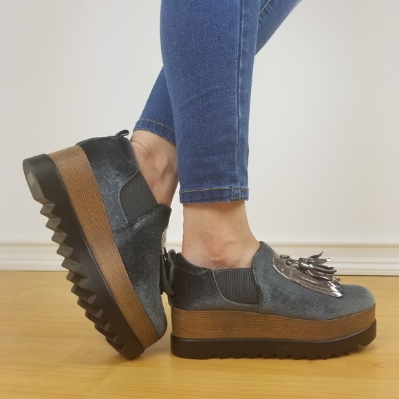 Chunky Block Heel Platform Velvet Shoes - Picture 4 of 8